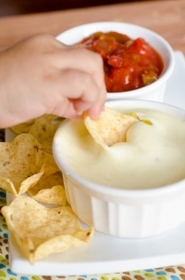 Crock-Pot-Queso-Blanco-Di