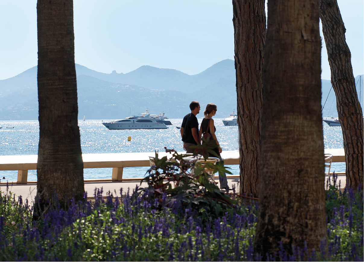 Cannes_croisette_DSC6684_NiceAndTheFrenchRiviera_EC