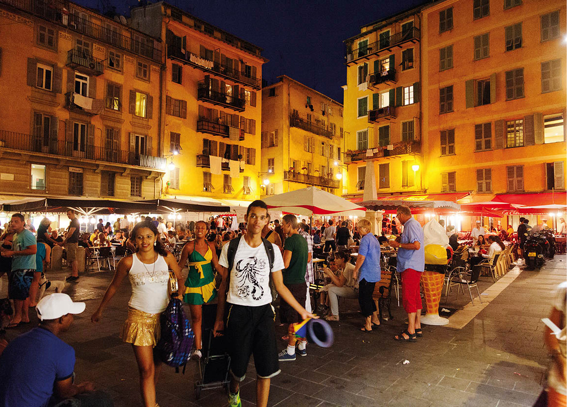 iStock_000020259025_Medium_NiceAndTheFrenchRiviera_EC