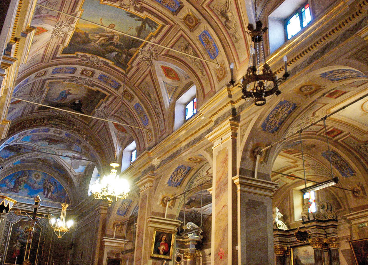 roquebrune_church_DSC8273_NiceAndTheFrenchRiviera_EC
