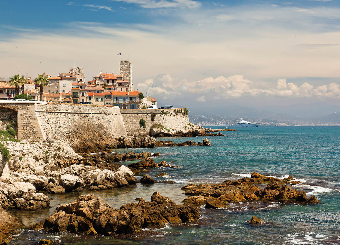 iStock_000017087736_Full_NiceAndTheFrenchRiviera_EC