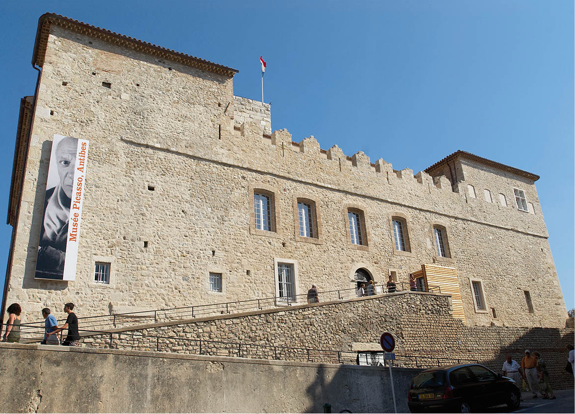 Picasso_museum_exterior_antibes_2_DSC7037a_NiceAndTheFrenchRiviera_EC