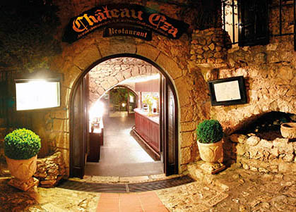 Hi_HUNCECE_38970126_chateau_Eza_entrance_NiceAndTheFrenchRiviera_EC