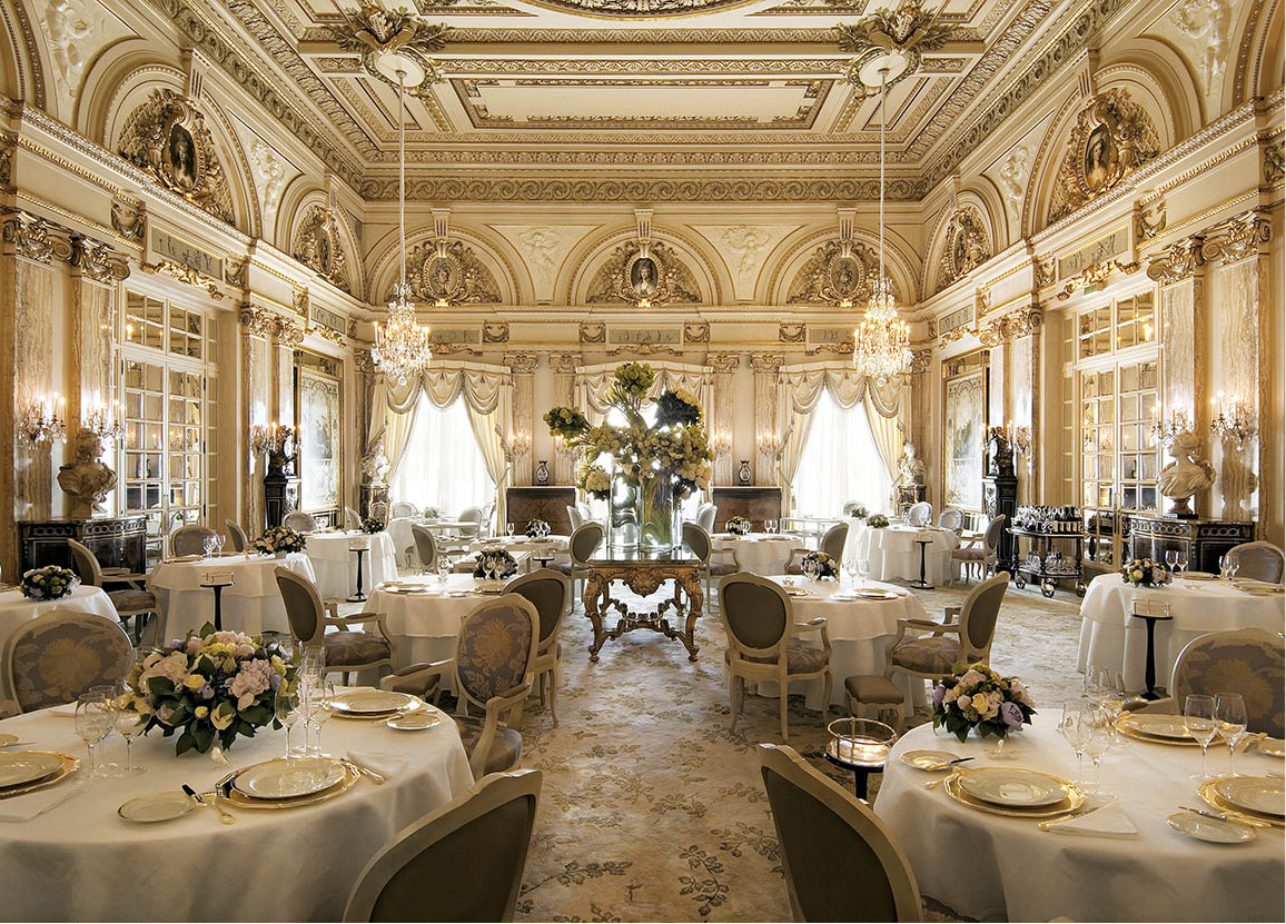 Hi_LW0660_32004787_Louis_XV_Restaurant_-_Alain_Ducasse_NiceAndTheFrenchRiviera_EC