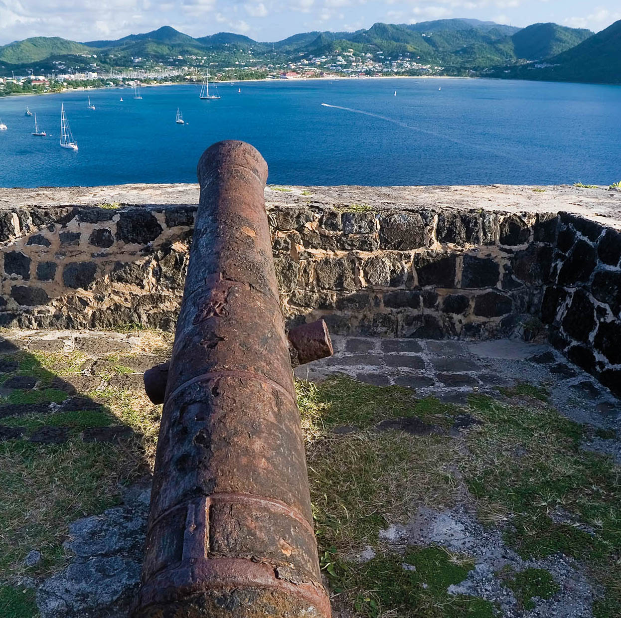 iStock_000001263594_Large_StLucia_EC